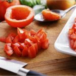 トマトを日持ちさせる保存方法とは？切ったトマトはどうする？